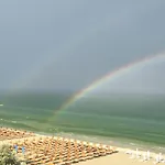 Velvet 43 Pe Plaja * Năvodari